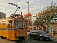 Tramvaj-brusilica na prelasku preko Trešnjevačkog trga 2013. godine.jpg